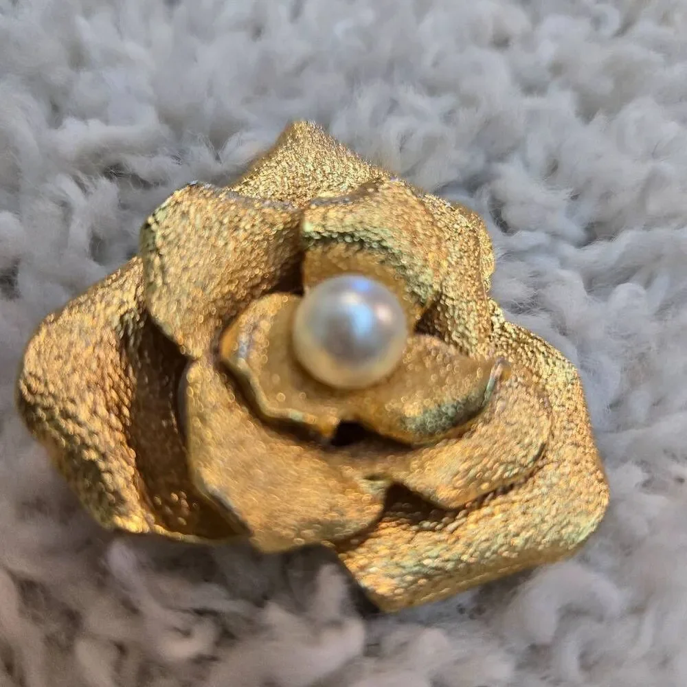 Vintage Rose & Pearl Flower Clip Earrings Large